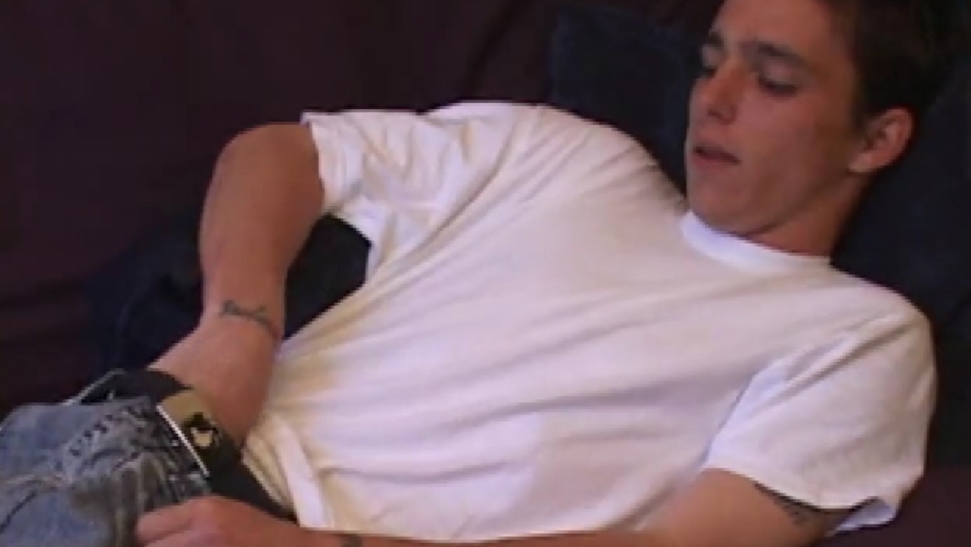 Sean Cage Beats His Meat