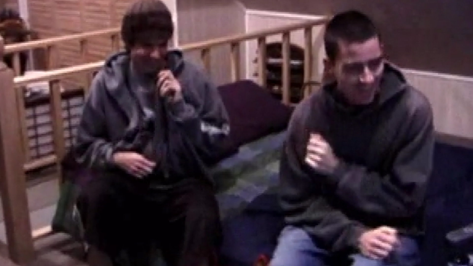 Amateurs Jayden and Dan Jack Off