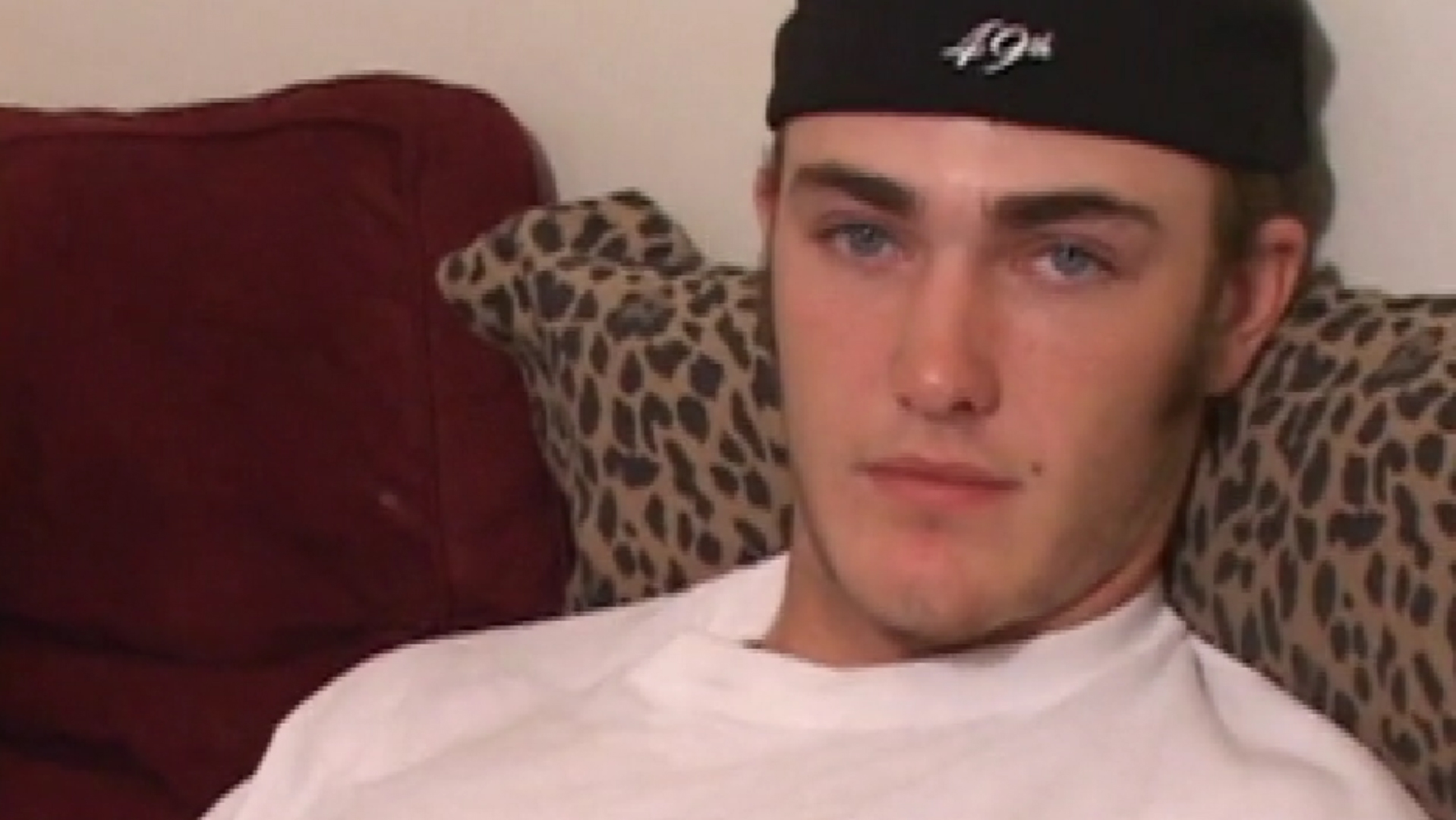 Amateur Christian Jacks Off